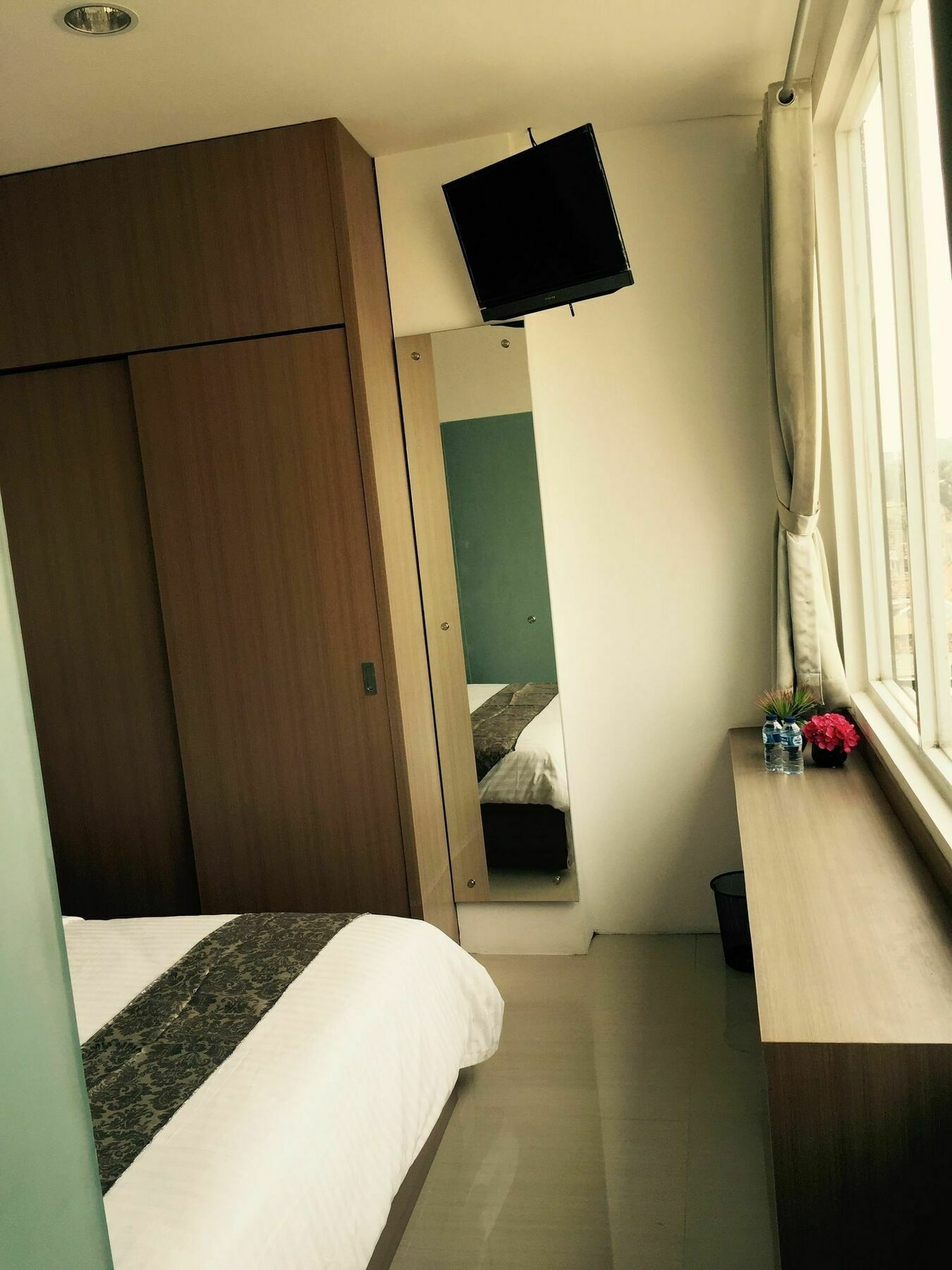 Residence100 Jakarta Buitenkant foto