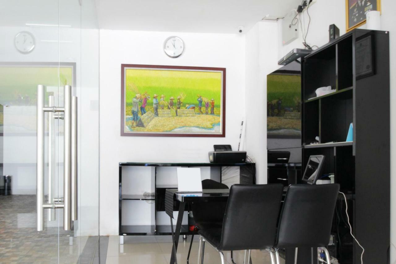 Residence100 Jakarta Buitenkant foto