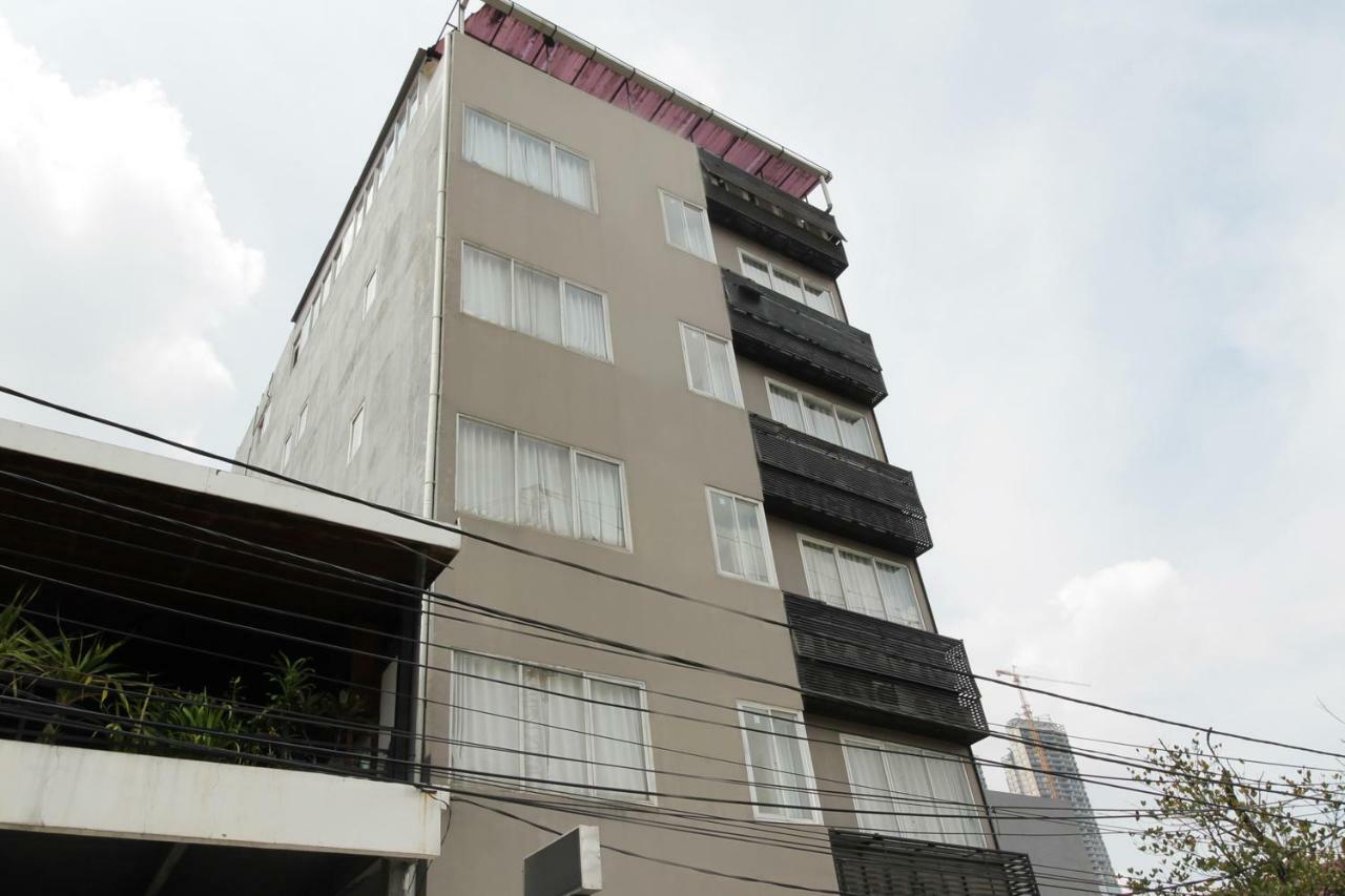 Residence100 Jakarta Buitenkant foto